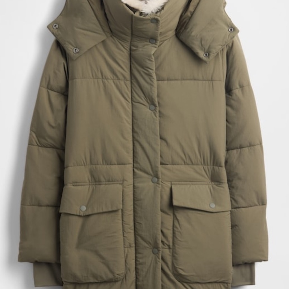 GAP Olive Green Women's Puffer Parka with Flap Pockets